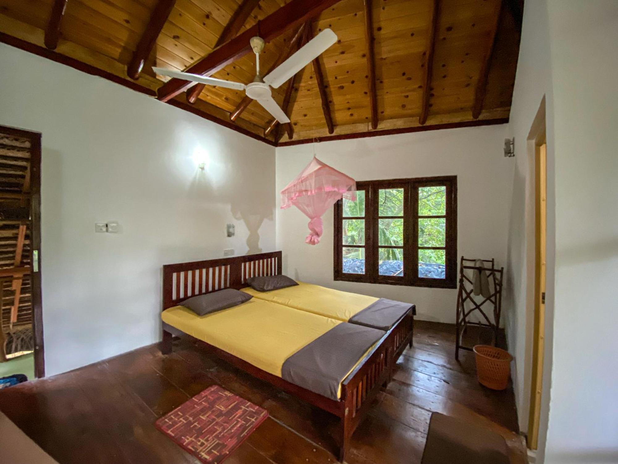 Seasons Four Eco Friendly Treehouse Pension Matara Buitenkant foto