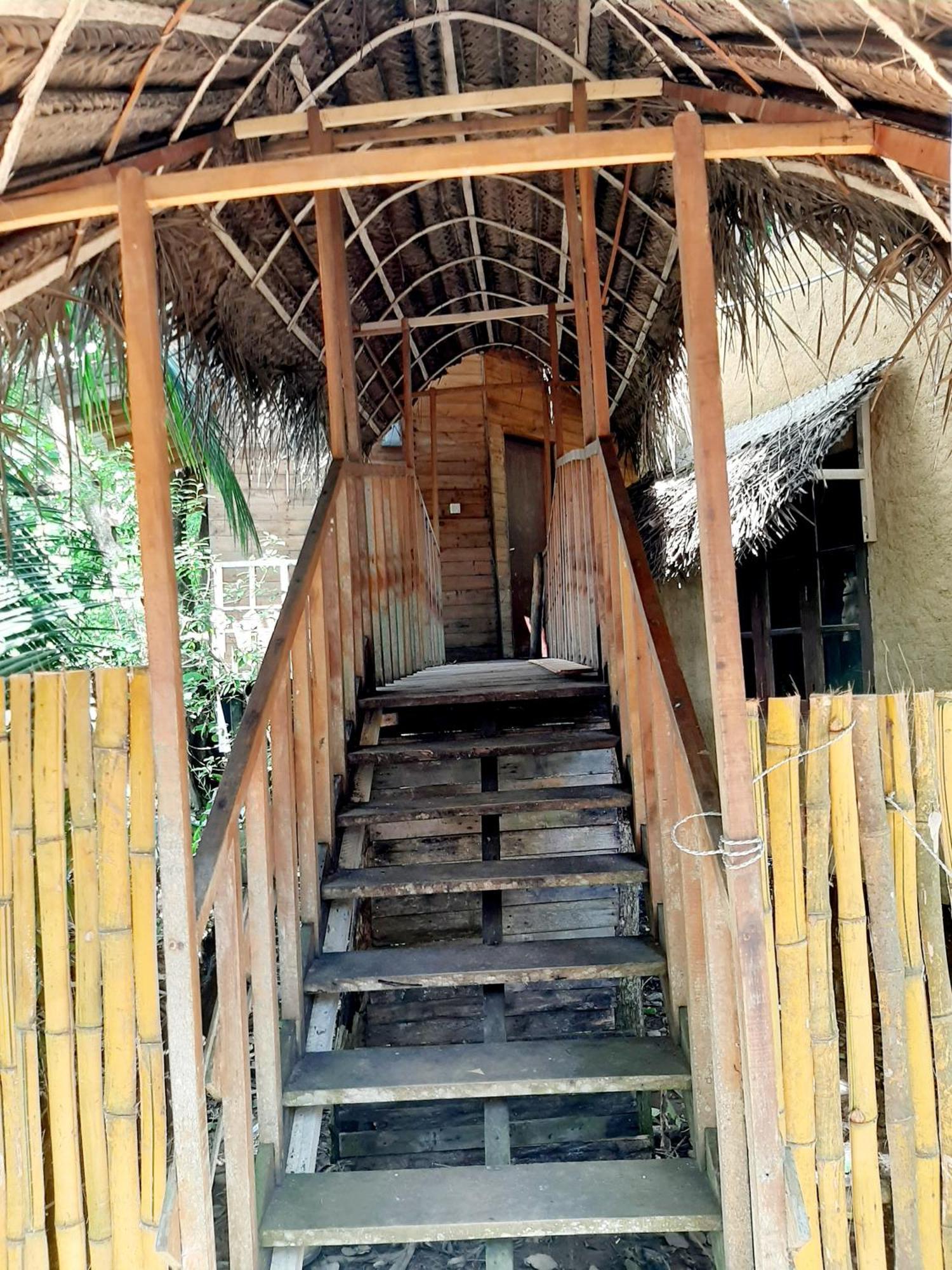 Seasons Four Eco Friendly Treehouse Pension Matara Buitenkant foto